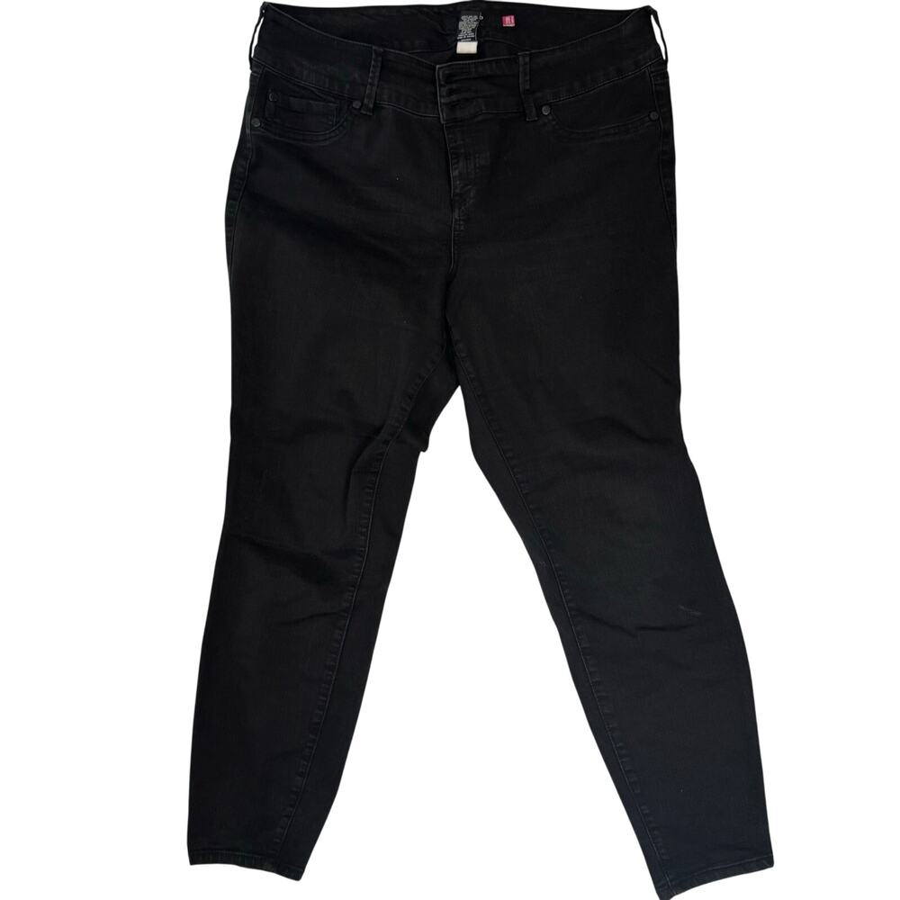 20R Torrid Jeans